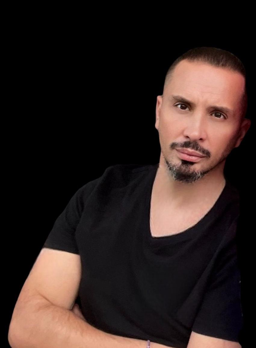 person-alejandro-ruiz-tarjeta-id