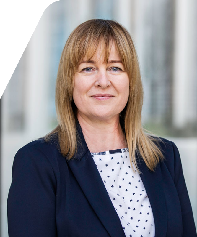 person-daniela-bienenstein-visitenkarte