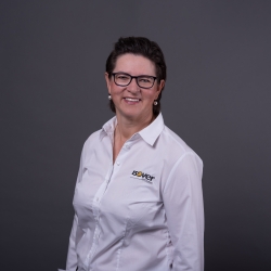 person-dipl-ing-peggy-schroeer-visitenkarte